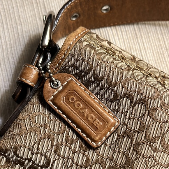 ✨🌹Coach🌹✨
✨✨Soho bag✨ - Picture 13 of 13